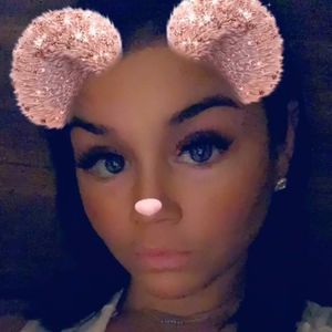 Meet your Posher, Janet